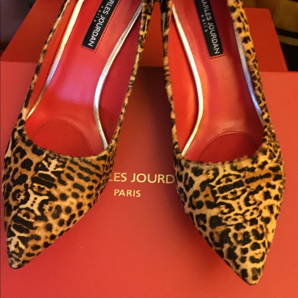 Ladies shoes
